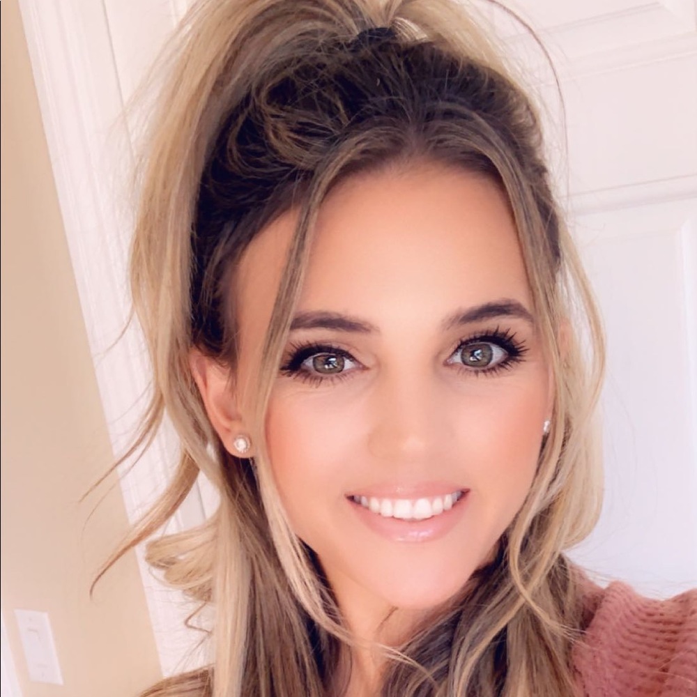 Meet your Posher, Erica